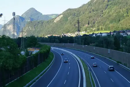 Ausztriai Autópályás Utazások