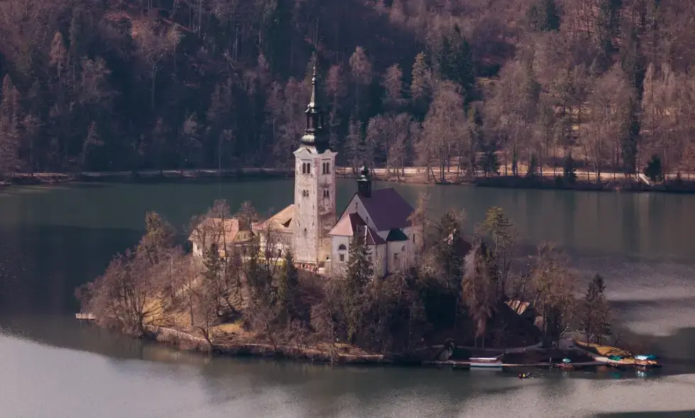Opțiuni de călătorie în Slovenia cu mașina
